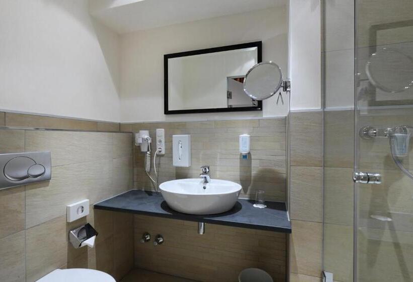 标准间, Goldene Sonne