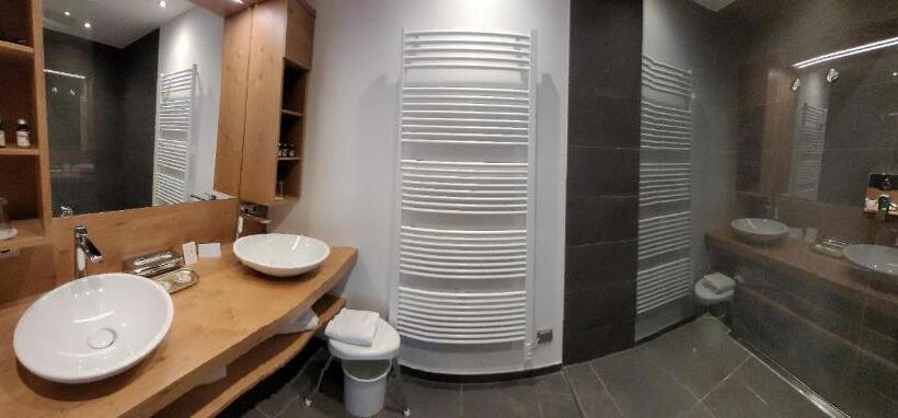 小型套房, Goldene Sonne