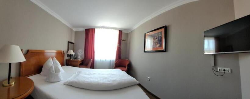 Номер Стандарт, Goldene Sonne