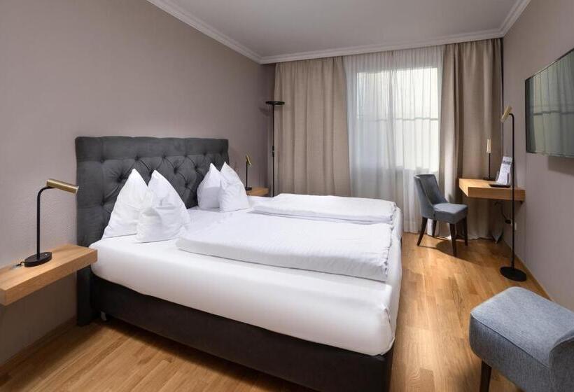 Номер Стандарт, Goldene Sonne