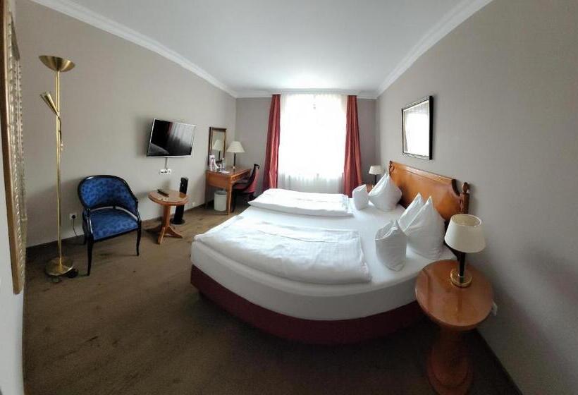 标准间, Goldene Sonne