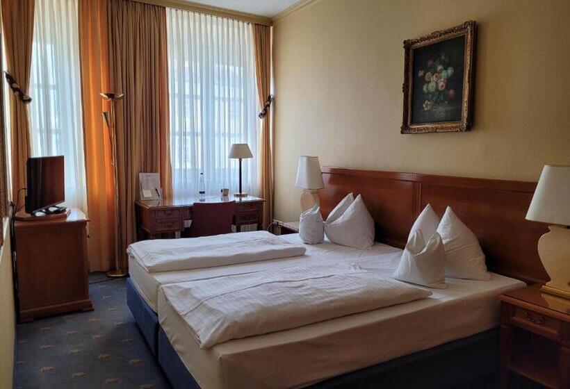 标准间, Goldene Sonne