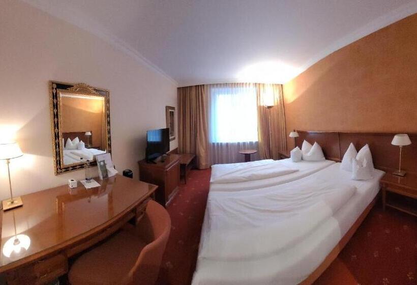 Номер Стандарт, Goldene Sonne