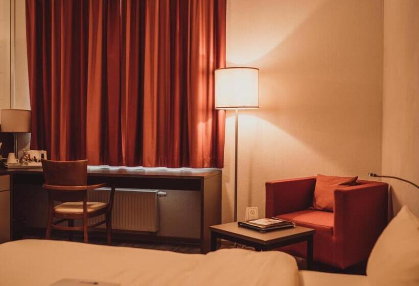 Номер Стандарт Индивидуальный, Gutshof Herborn