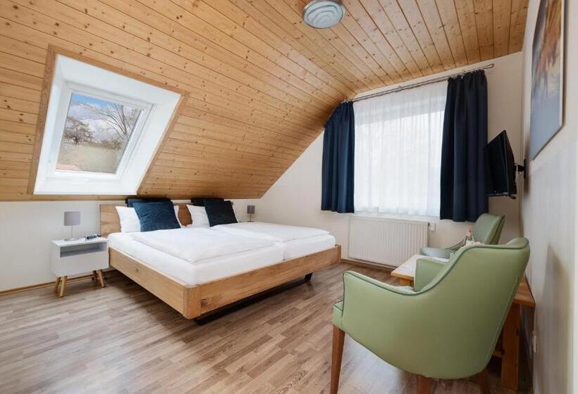 Номер Стандарт, Haus Biederstaedt