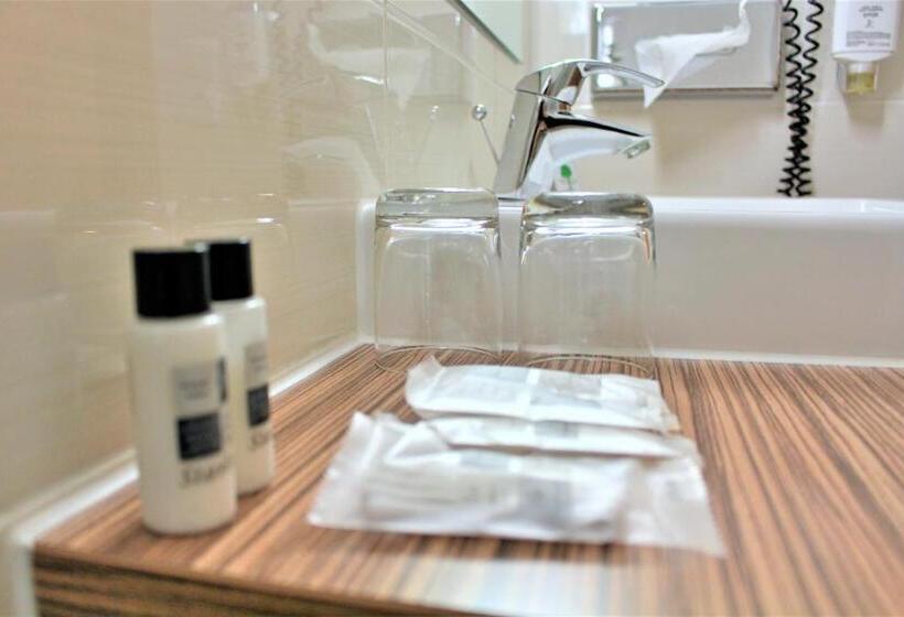 스탠다드 룸, Hunerbein S Post