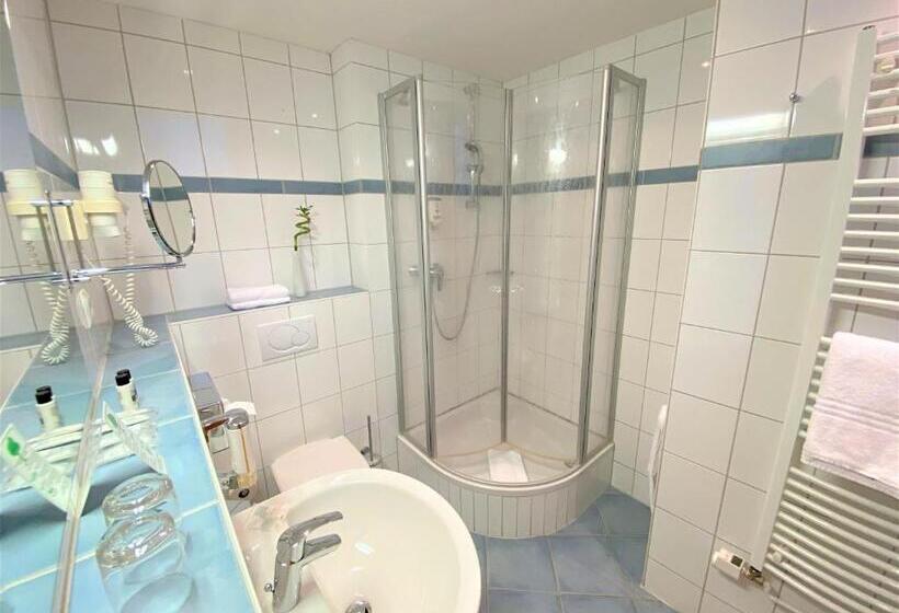 스탠다드 룸, Hunerbein S Post