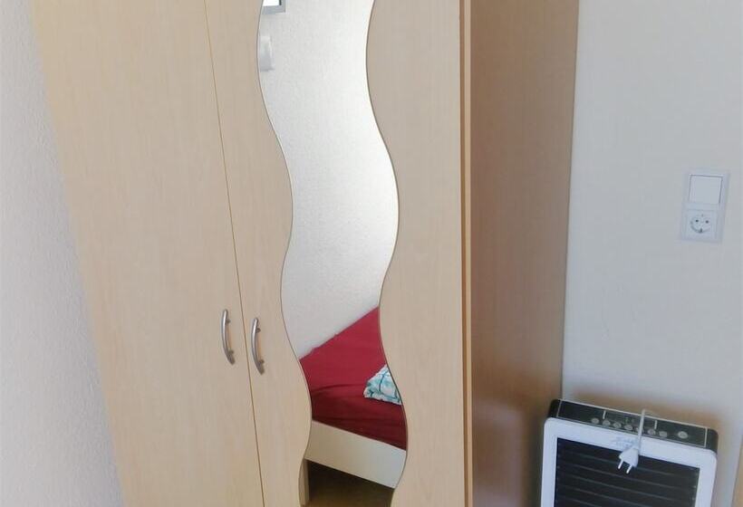 غرفة قياسية, Kalimera