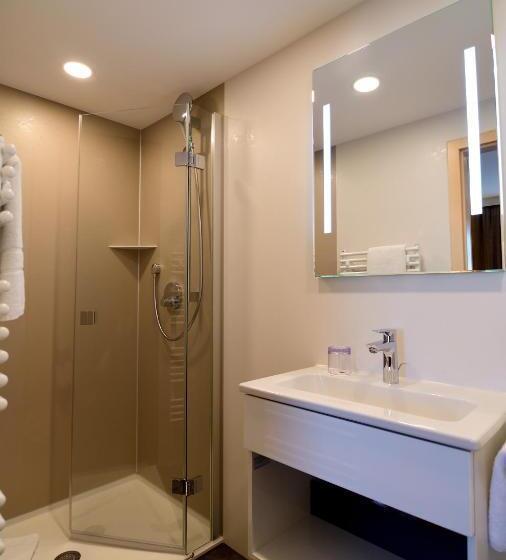 غرفة قياسية, Lindenberger Hof