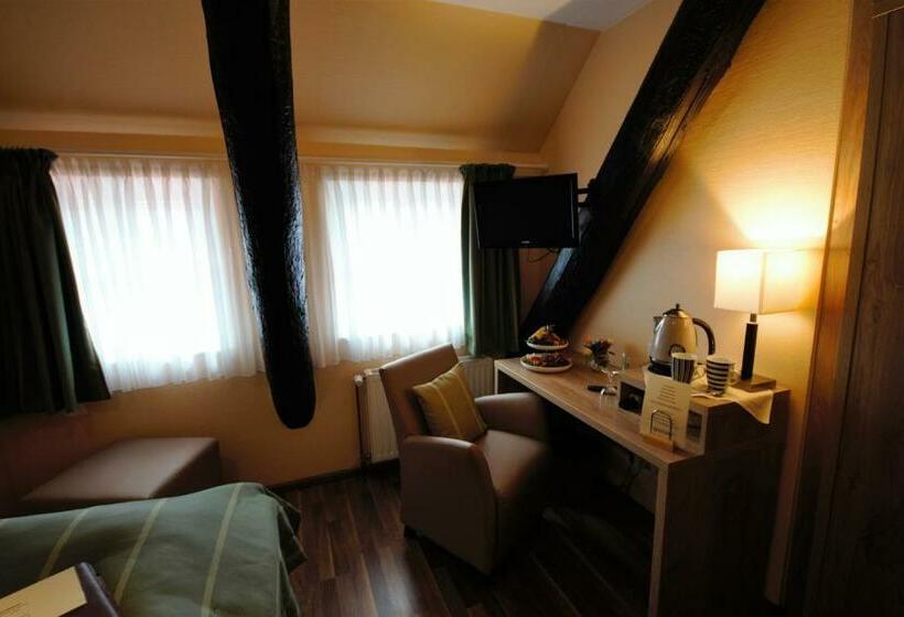 Номер Стандарт Индивидуальный, Marktkieker