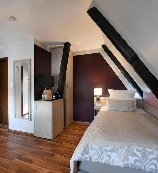 Номер Стандарт Индивидуальный, Marktkieker