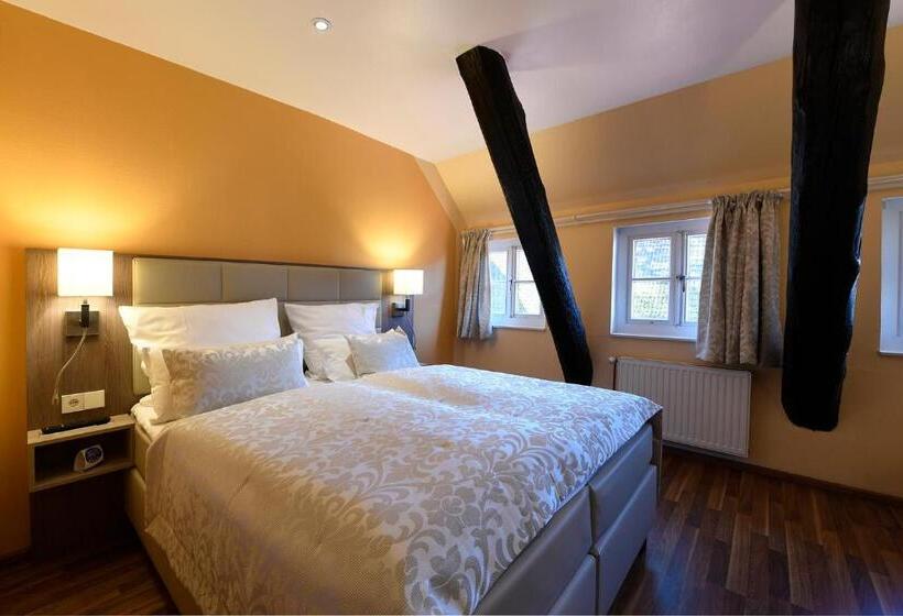 Номер Стандарт Двуспальная Кровать, Marktkieker