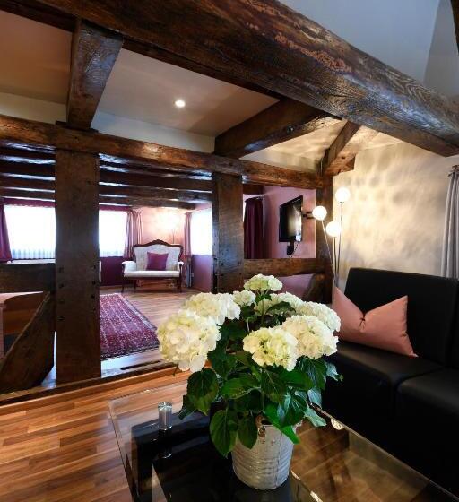 Номер Комфорт, Marktkieker