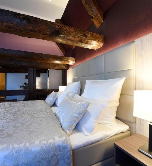 Номер Комфорт, Marktkieker