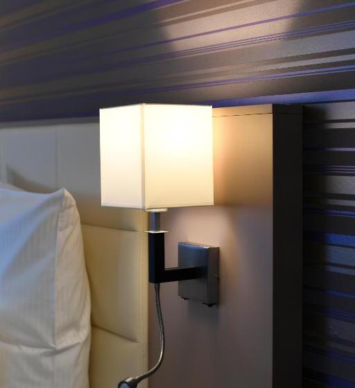 Классический Номер, Marktkieker