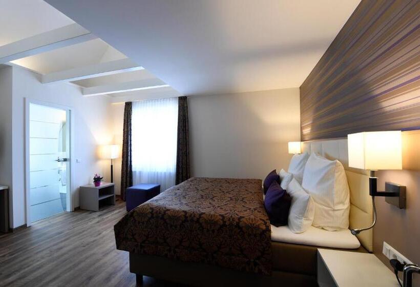 Классический Номер, Marktkieker