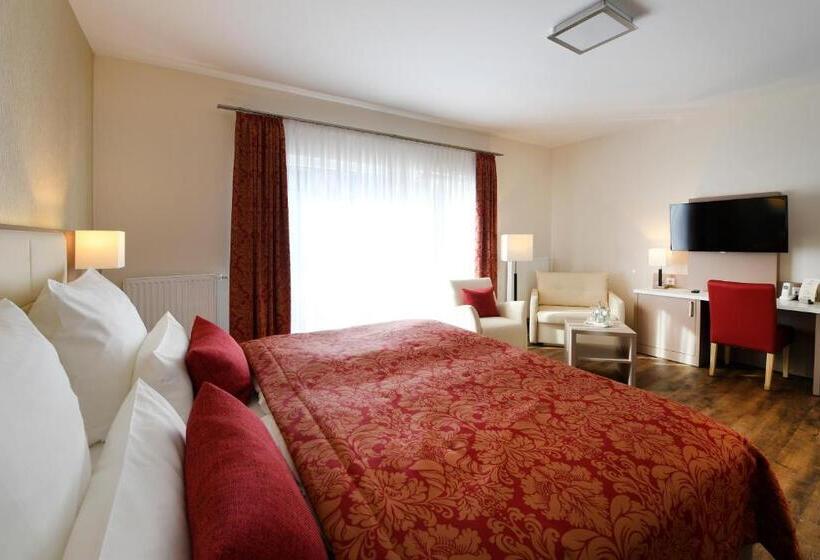 Студио Стандарт с Террасой, Marktkieker