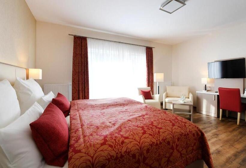 Студио Стандарт с Террасой, Marktkieker