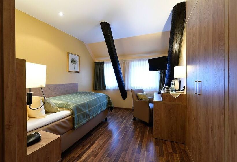 Номер Стандарт Индивидуальный, Marktkieker