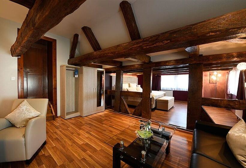 Номер Комфорт, Marktkieker