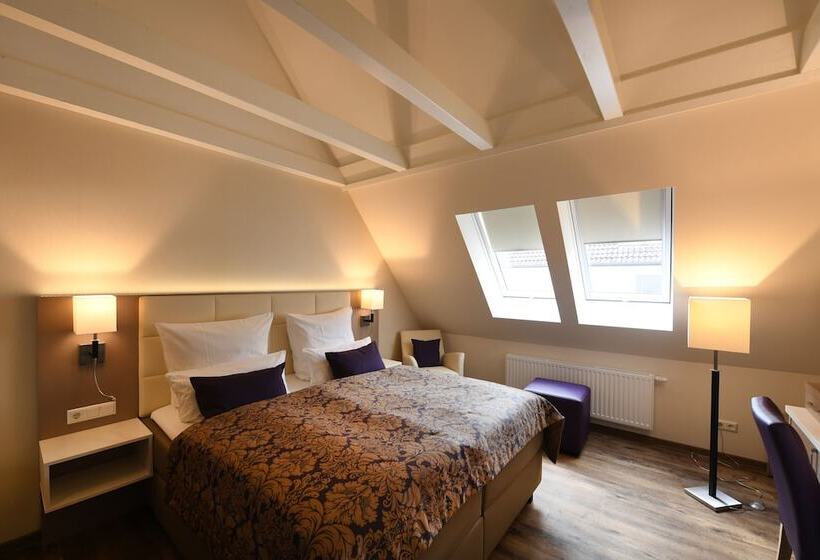 Классический Номер, Marktkieker