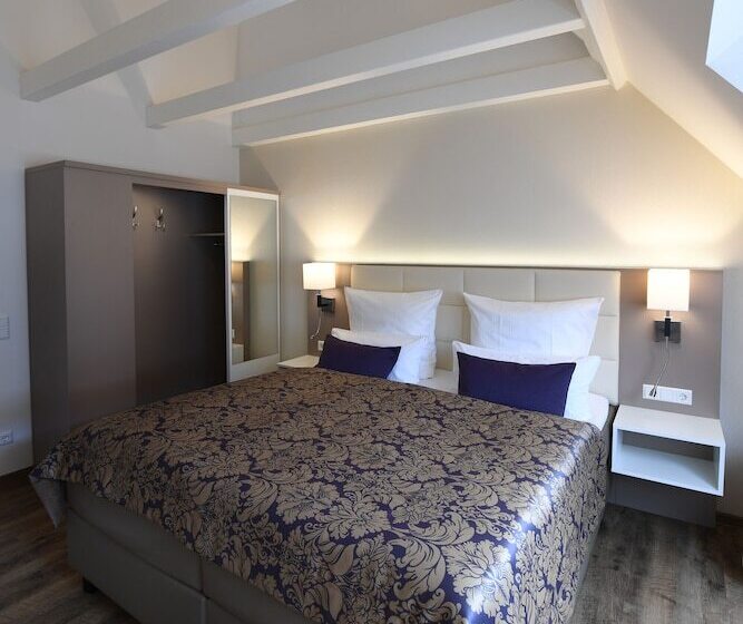 Классический Номер, Marktkieker