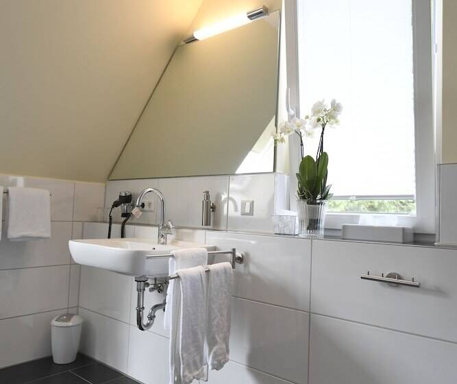 Классический Номер, Marktkieker