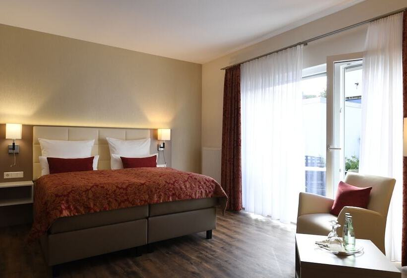 Студио Стандарт с Террасой, Marktkieker