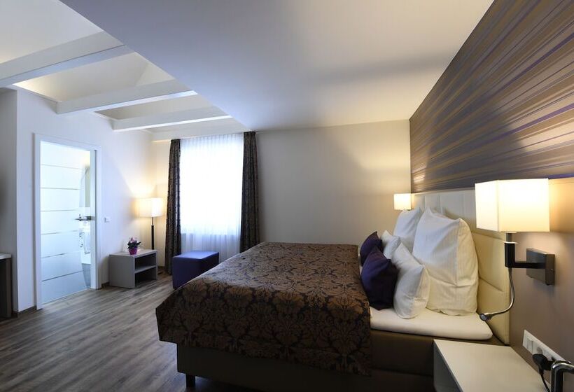 Классический Номер, Marktkieker