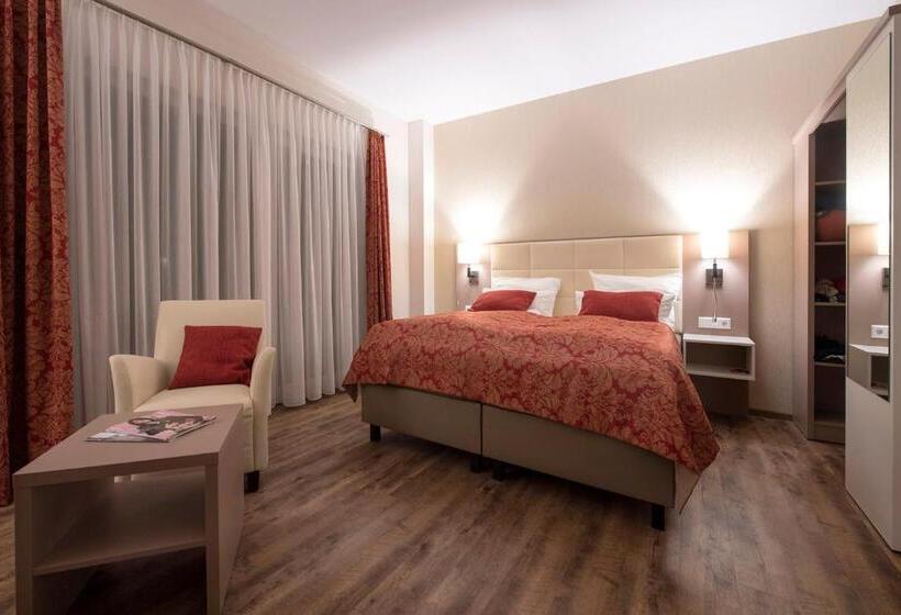 Номер Комфорт, Marktkieker