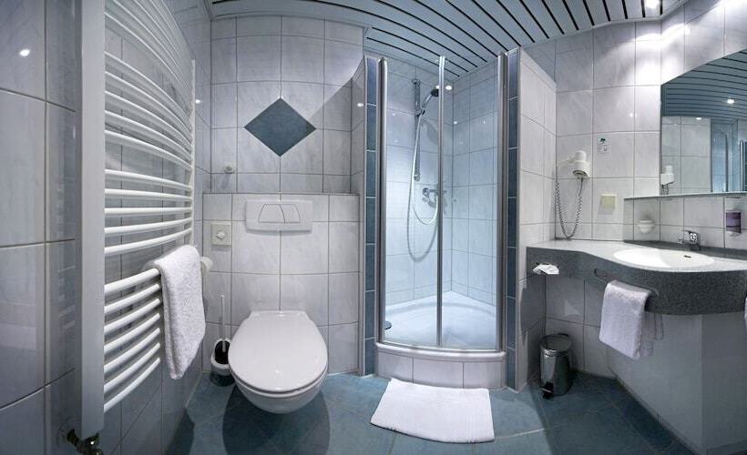 Номер Комфорт Индивидуальный, Monika