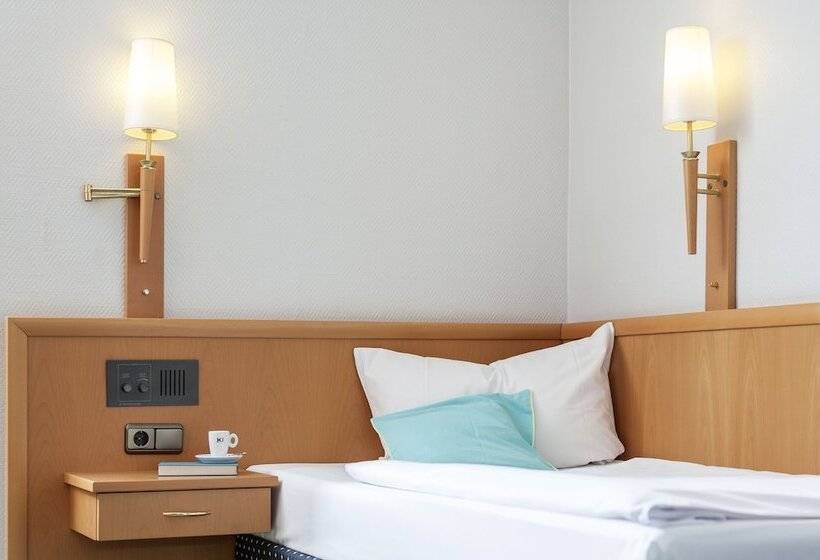 Номер Комфорт Индивидуальный, Monika