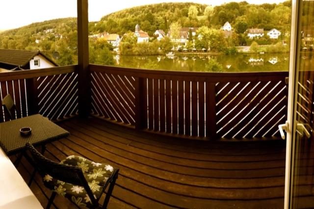 חדר סטנדרט, Roter Kater