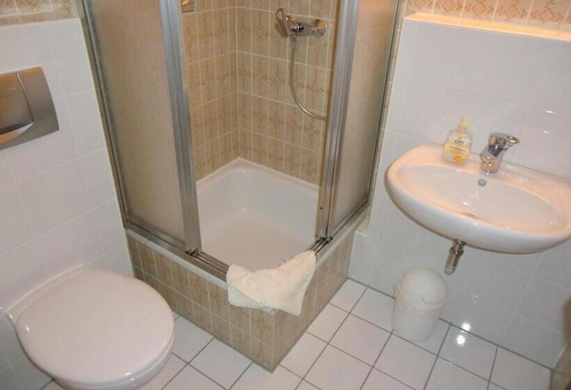 Номер Стандарт, Schlossgarten