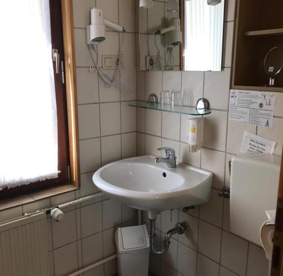 Chambre Standard, Seemeile