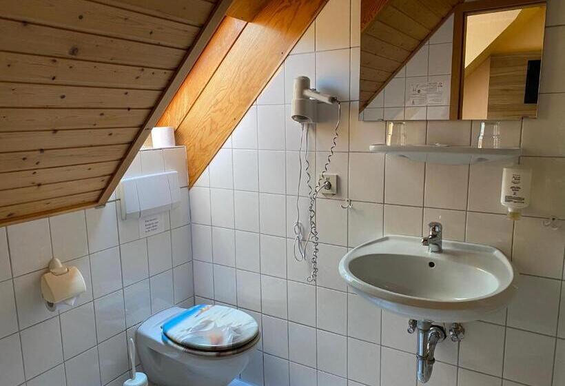 Chambre Standard, Seemeile