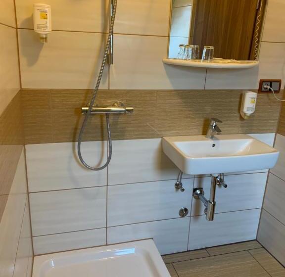 Chambre Standard, Seemeile