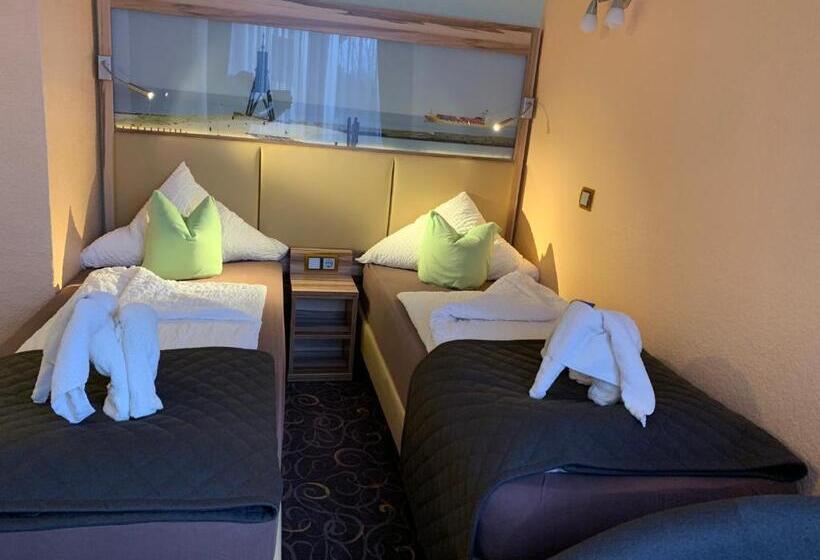 Chambre Quadruple Standard, Seemeile