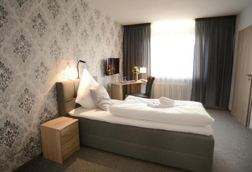 Номер Стандарт Индивидуальный, Landhotel Kussmann