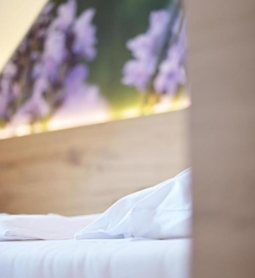 스탠다드 싱글 룸, Waldvogel