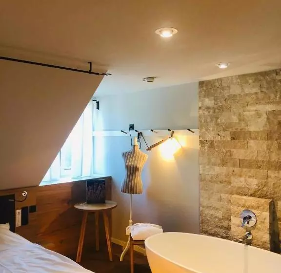 スイート, Waldvogel