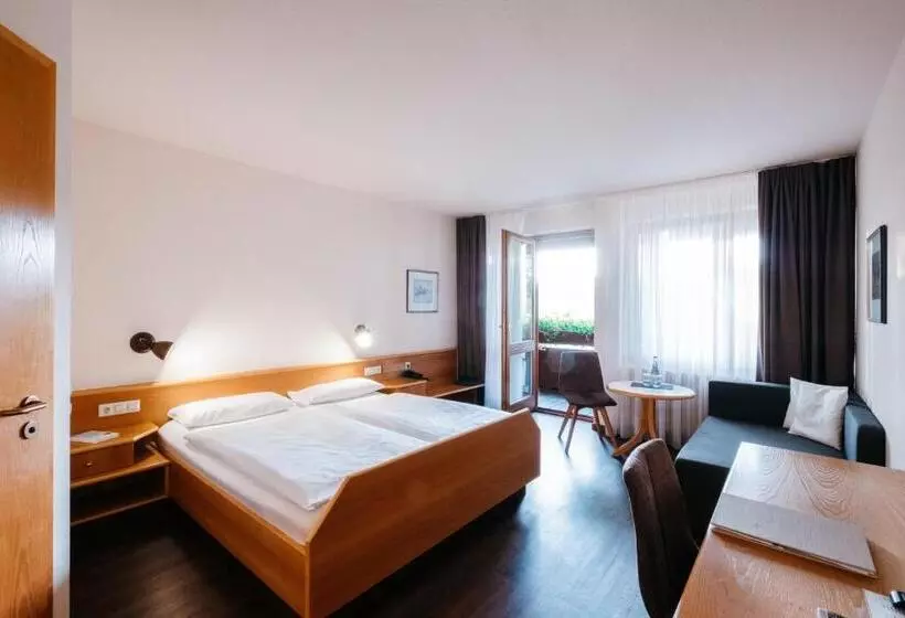 Standard-huone Parveke, Restaurant & Landhotel Winter