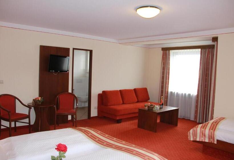 패밀리 룸, Alpenhotel Brennerbascht