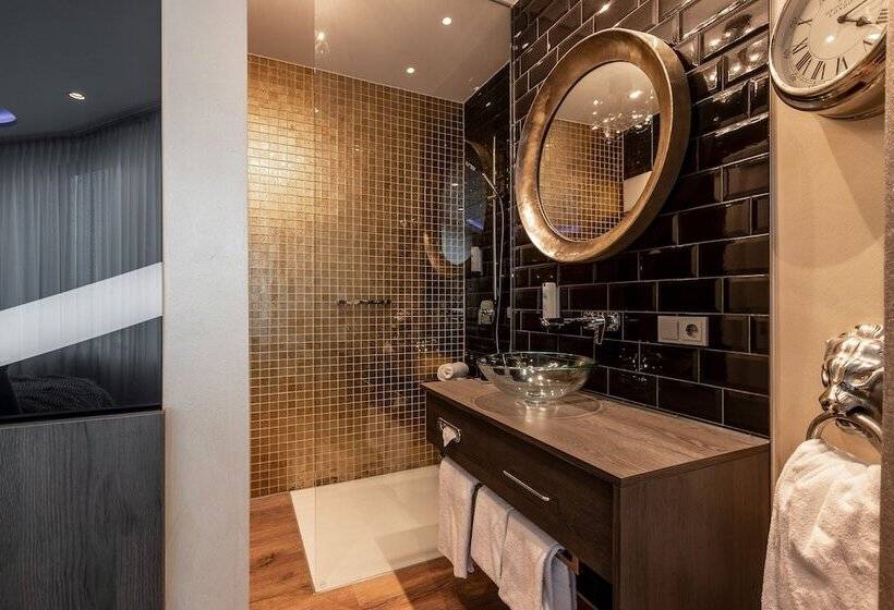 豪华房间, Block Hotel & Living