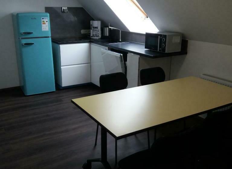 Студия Стандарт, Aichtaler Hof