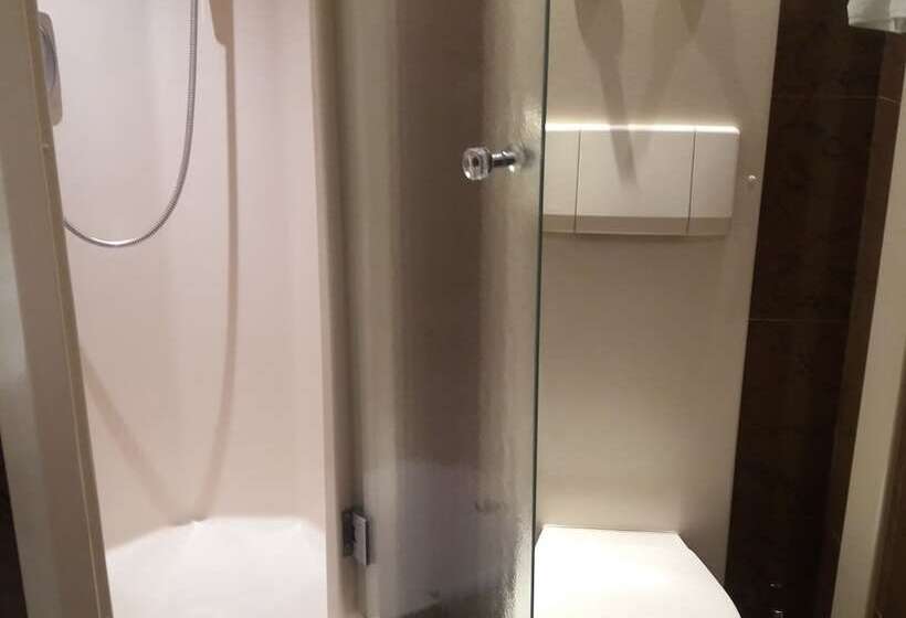 Номер Стандарт, Aichtaler Hof