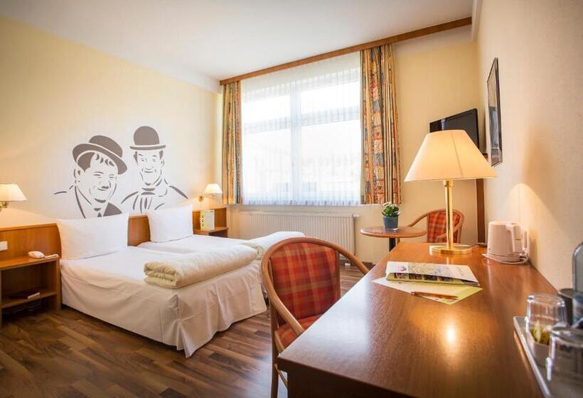 Номер Стандарт Трехместный, Amerika