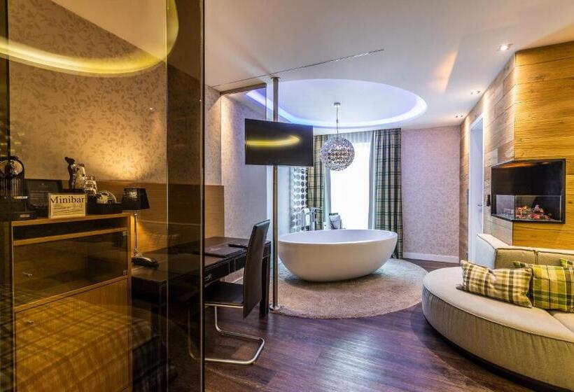 豪华房间, Block Hotel & Living