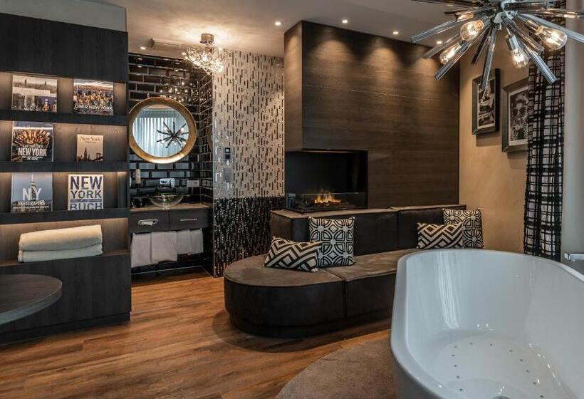 Номер Deluxe, Block Hotel & Living