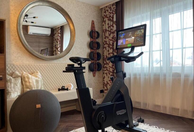 标准间, Block Hotel & Living